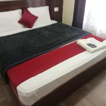 Pinehill Suits Ooty Extérieur photo