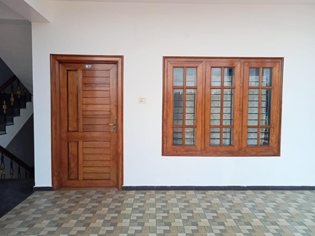 Pinehill Suits Ooty Extérieur photo